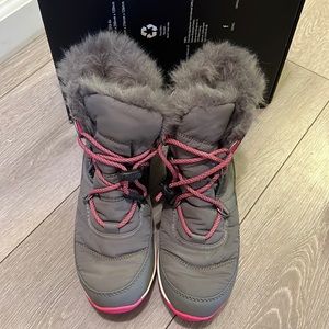 Sorel Youth Boots. Size 5